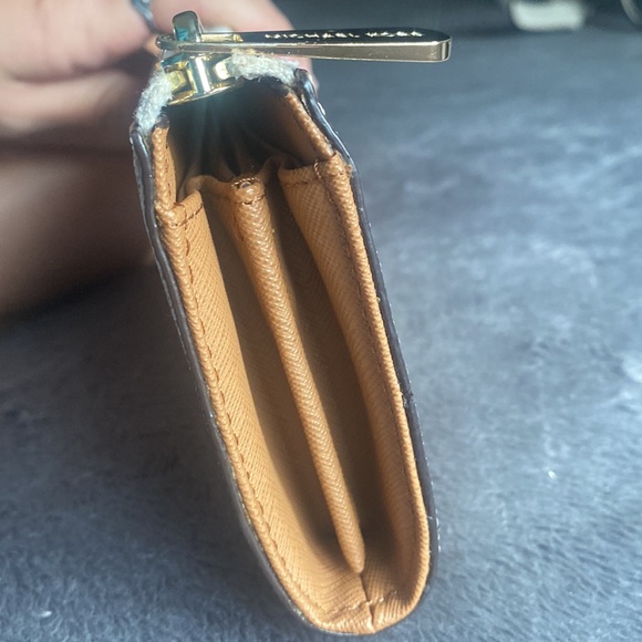 MK pocketbook - Picture 4 of 6